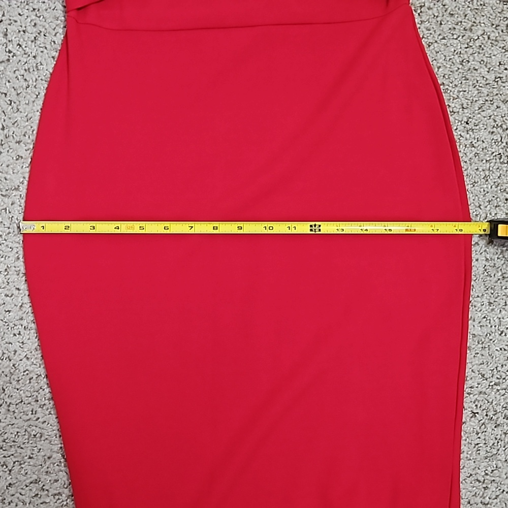 Quiz Off Shoulder Scuba Red Dress – Asymmetric Cut, Size (8-10) - Picture 11 of 11